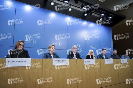 Pressebriefing zum Anschlag auf das Berliner Stromnetz in Berlin