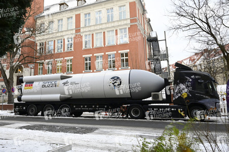Der High-Tech-LKW Spacebuzz One in Görlitz