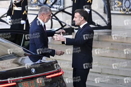 Treffen der Koaliton der Willigen in Paris