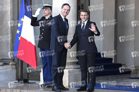 Treffen der Koaliton der Willigen in Paris