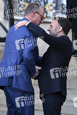 Treffen der Koaliton der Willigen in Paris