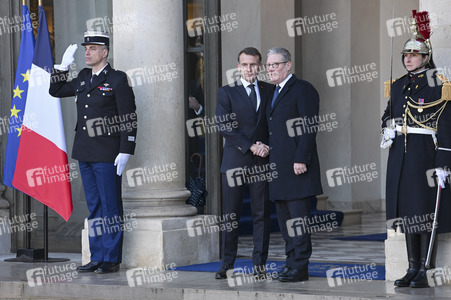 Treffen der Koaliton der Willigen in Paris