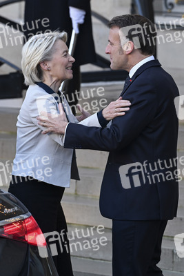 Treffen der Koaliton der Willigen in Paris