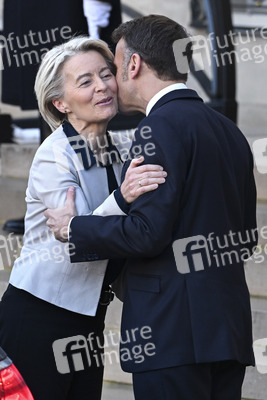 Treffen der Koaliton der Willigen in Paris