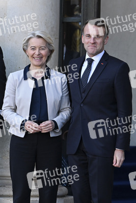 Treffen der Koaliton der Willigen in Paris