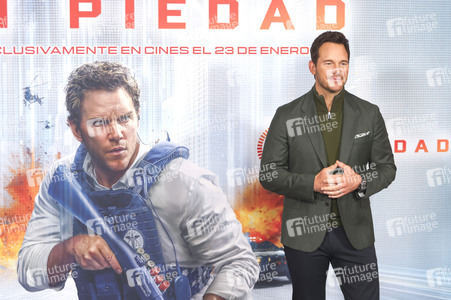 Photocall 'Mercy' in Madrid