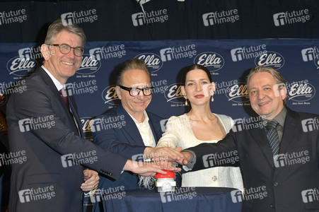 Fototermin zum Sendestart von Ella Radio in Berlin