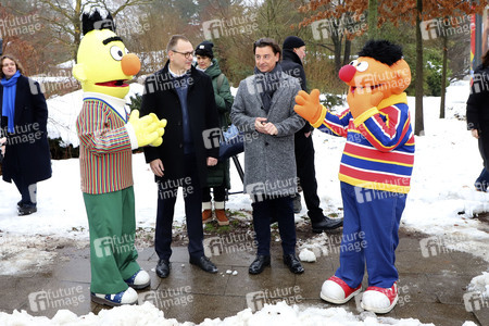 Ernie und Bert werden Ampelmännchen in Hamburg