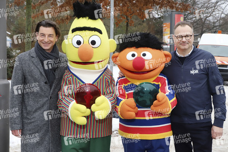 Ernie und Bert werden Ampelmännchen in Hamburg