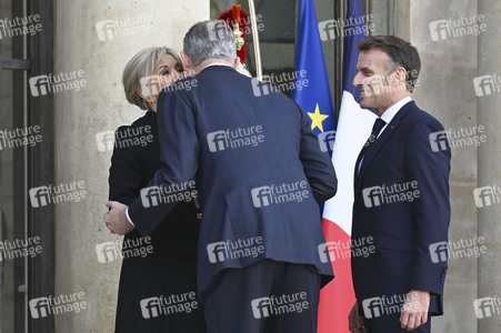 Empfang von König Felipe VI. in Paris