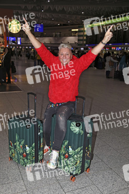 Abflug ins Dschungel-Camp 2026 vom Flughafen Frankfurt am Main