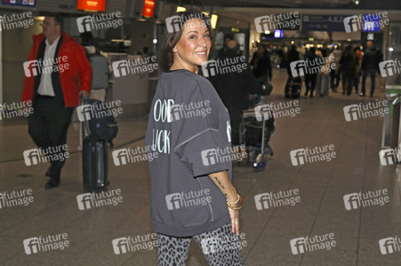 Abflug ins Dschungel-Camp 2026 vom Flughafen Frankfurt am Main