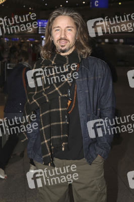 Abflug ins Dschungel-Camp 2026 vom Flughafen Frankfurt am Main