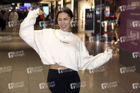 Abflug ins Dschungel-Camp 2026 vom Flughafen Frankfurt am Main