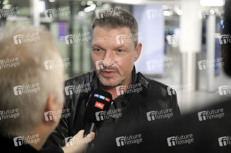 Abflug ins Dschungel-Camp 2026 vom Flughafen Frankfurt am Main