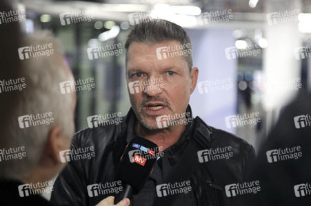 Abflug ins Dschungel-Camp 2026 vom Flughafen Frankfurt am Main