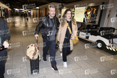 Abflug ins Dschungel-Camp 2026 vom Flughafen Frankfurt am Main