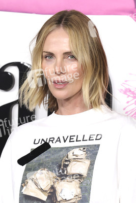 Season 2 Finale Event 'Palm Royale' in Los Angeles