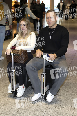 Abflug ins Dschungel-Camp 2026 vom Flughafen Frankfurt am Main