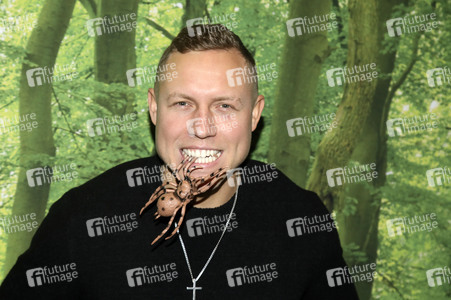 Abflug ins Dschungel-Camp 2026 vom Flughafen Frankfurt am Main