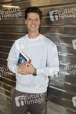 Abflug ins Dschungel-Camp 2026 vom Flughafen Frankfurt am Main