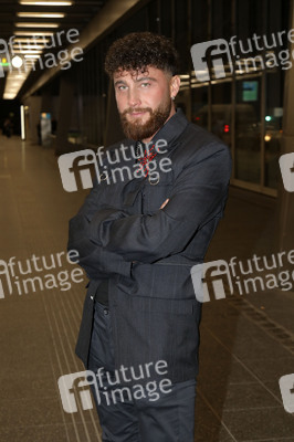 Abflug ins Dschungel-Camp 2026 vom Flughafen Frankfurt am Main