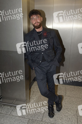 Abflug ins Dschungel-Camp 2026 vom Flughafen Frankfurt am Main