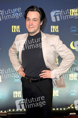 Theaterpremiere 'Frau Luna' in Berlin