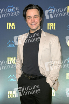 Theaterpremiere 'Frau Luna' in Berlin