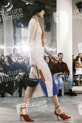 Celebrities auf der Paris Fashion Week 2026