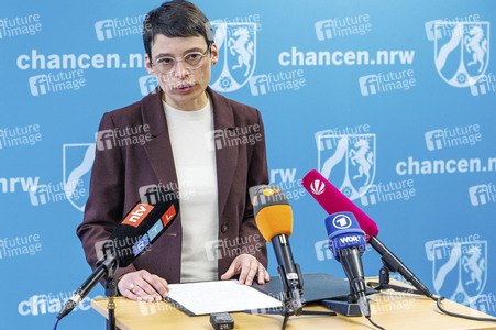 Rücktritt von Ministerin Josefine Paul in Düsseldorf