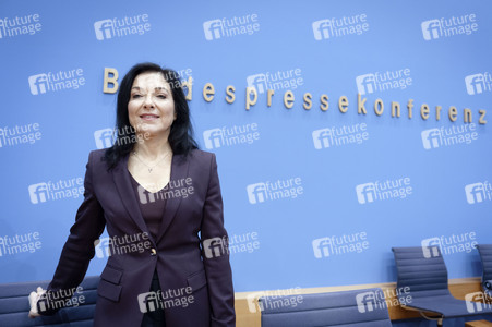 Bundespressekonferenz 'Vorstellung des Jahreswirtschaftsberichts 2026 der Bundesregierung' in Berlin