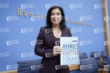 Bundespressekonferenz 'Vorstellung des Jahreswirtschaftsberichts 2026 der Bundesregierung' in Berlin