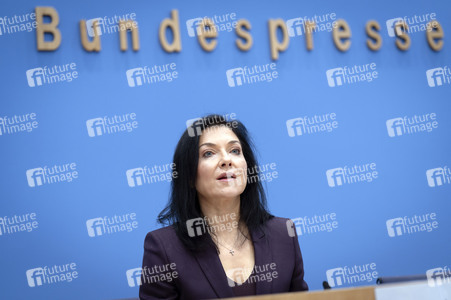 Bundespressekonferenz 'Vorstellung des Jahreswirtschaftsberichts 2026 der Bundesregierung' in Berlin