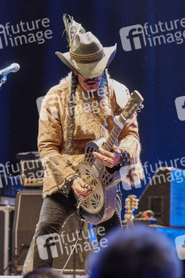 Konzert von Eric Sardinas in Prateln