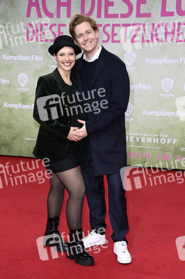 Filmpremiere 'Ach, diese Lücke, diese entsetzliche Lücke' in Berlin