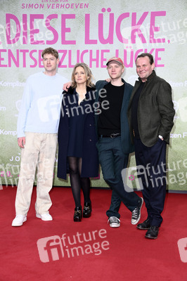Filmpremiere 'Ach, diese Lücke, diese entsetzliche Lücke' in Berlin