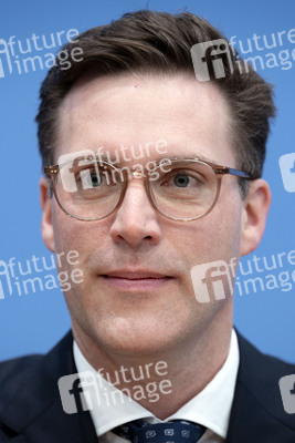 Bundespressekonferenz '3 Löwen Allianz' in Berlin