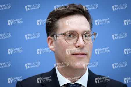 Bundespressekonferenz '3 Löwen Allianz' in Berlin