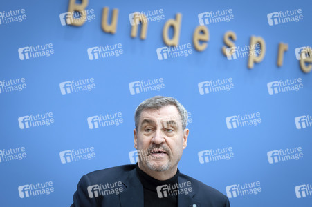 Bundespressekonferenz '3 Löwen Allianz' in Berlin