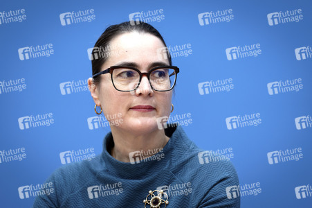 Bundespressekonferenz 'Nationale Dekade gegen Postinfektiöse Erkrankungen' in Berlin