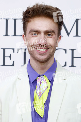 Guido Maria Kretschmer for Bridgerton 'The Regency Dinner' in Hamburg