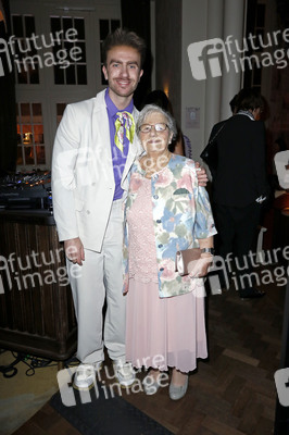 Guido Maria Kretschmer for Bridgerton 'The Regency Dinner' in Hamburg