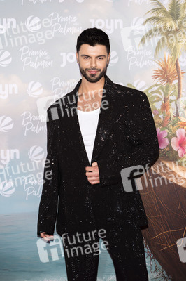 Premiere von 'Promis unter Palmen' in Köln