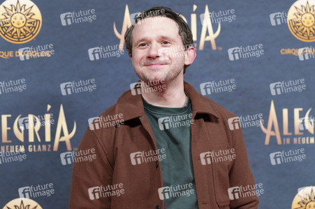 Showpremiere 'Cirque du Soleil - Alegria' in München