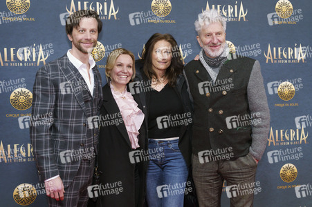 Showpremiere 'Cirque du Soleil - Alegria' in München