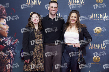 Showpremiere 'Cirque du Soleil - Alegria' in München