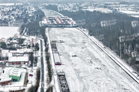 Eisbildung am Mittellandkanal in Hannover