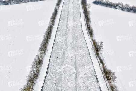 Eisbildung am Mittellandkanal in Hannover