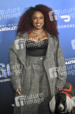 Filmpremiere 'G.O.A.T. - Bock auf große Sprünge' in Los Angeles